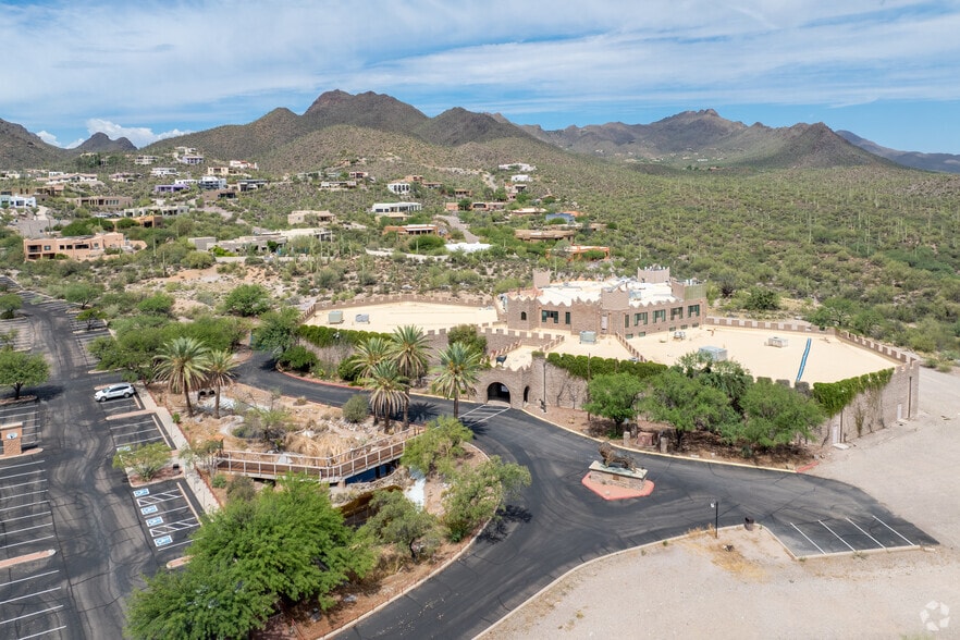 More Photos Of 4800 W Gates Pass Rd, Tucson Specialty For Sale
