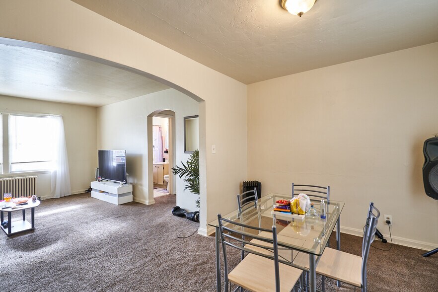 More Photos Of 1581-1589 Coventry Rd, Cleveland Multifamily For Sale