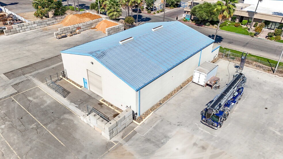 More Photos Of 240 Airpark Rd, Atwater Warehouse For Lease