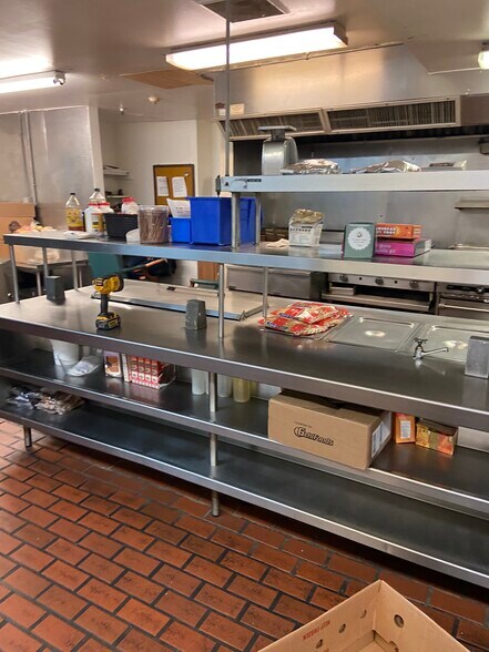 More Photos Of 9009 Boone Rd, Houston Assisted Living For Lease