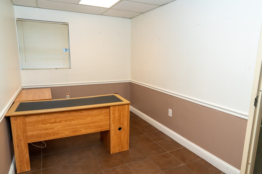 More Photos Of 15-01 Broadway, Fair Lawn Medical For Sale