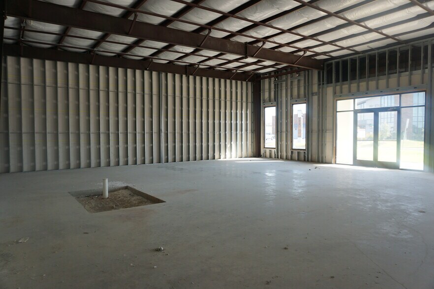 More Photos Of 7616 Rocio Dr, Laredo Medical For Lease