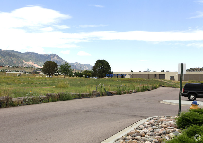 Primary Photo Of 1510 Garden of the Gods Rd, Colorado Springs Land For Lease