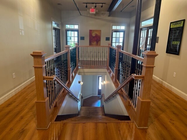 More Photos Of 22 West Court Sq, Newnan Office For Lease