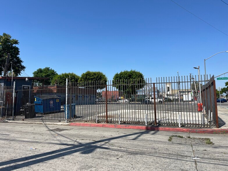 More Photos Of 310 N Long Beach Blvd, Compton Storefront Retail Office For Sale