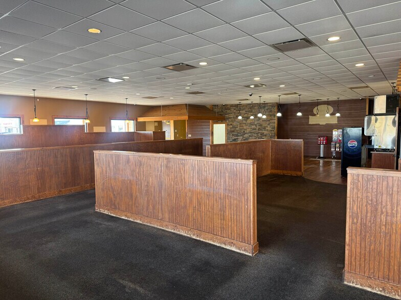 More Photos Of 1504 Center Ave W, Dilworth General Retail For Sale