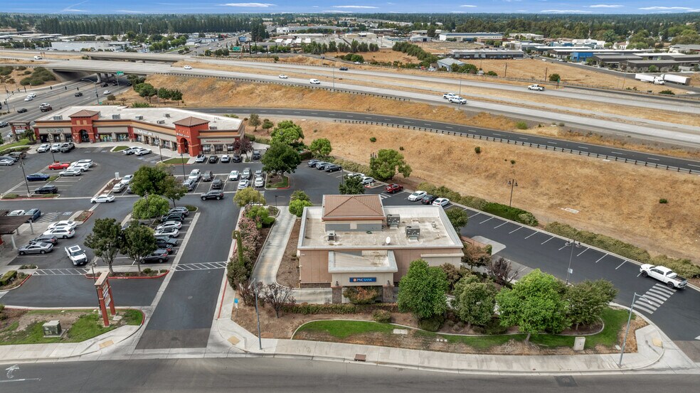 More Photos Of 739-779 Herndon Ave, Clovis Unknown For Sale