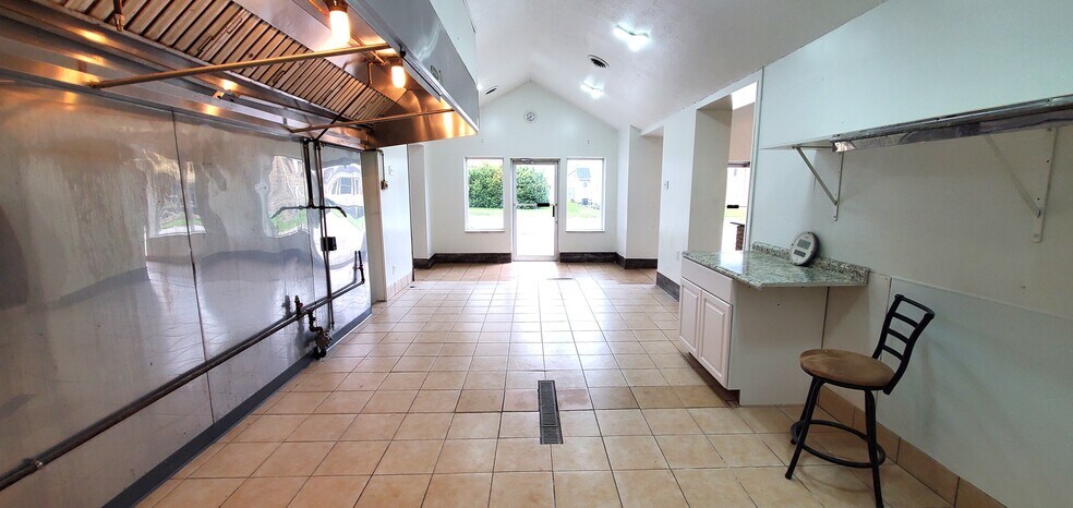 More Photos Of 163 Main St, Bruin Freestanding For Sale