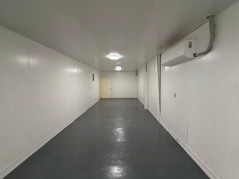 More Photos Of 2544 Chico Ave, South El Monte Manufacturing For Lease