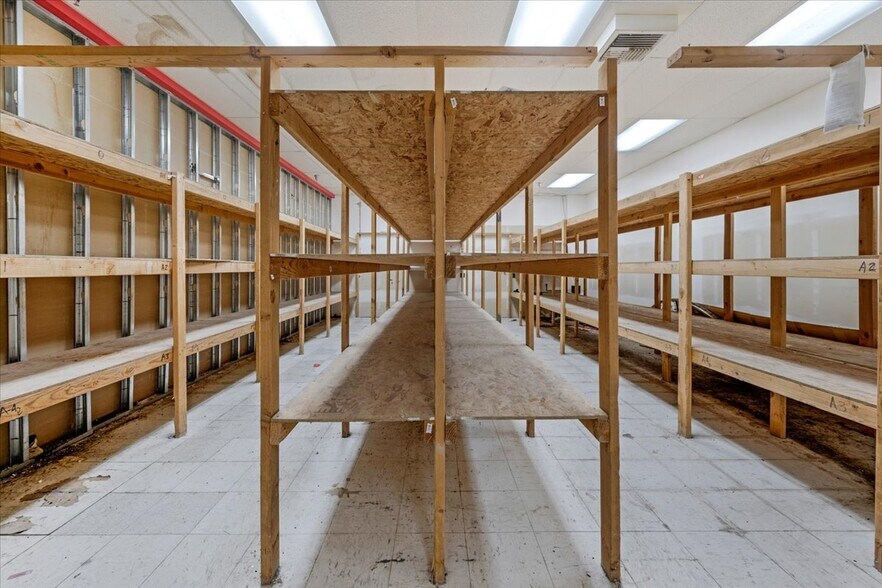 More Photos Of 580 N 11th Ave, Hanford Freestanding For Lease