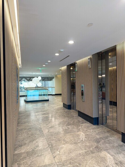 More Photos Of 300 Corporate Pky, Birmingham Office For Lease