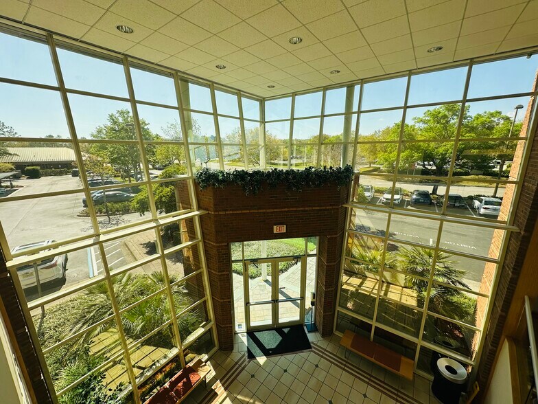 More Photos Of 4141 E Southpoint Dr, Jacksonville Medical For Lease