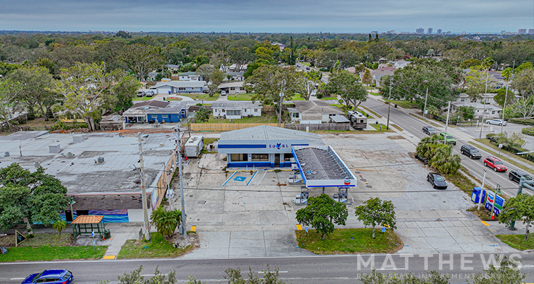 Primary Photo Of 751 Clearwater Largo Rd N, Largo Convenience Store For Sale
