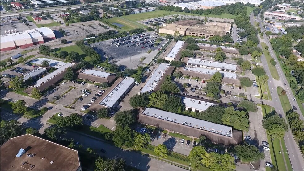 More Photos Of 7135 W Tidwell Rd, Houston Unknown For Lease