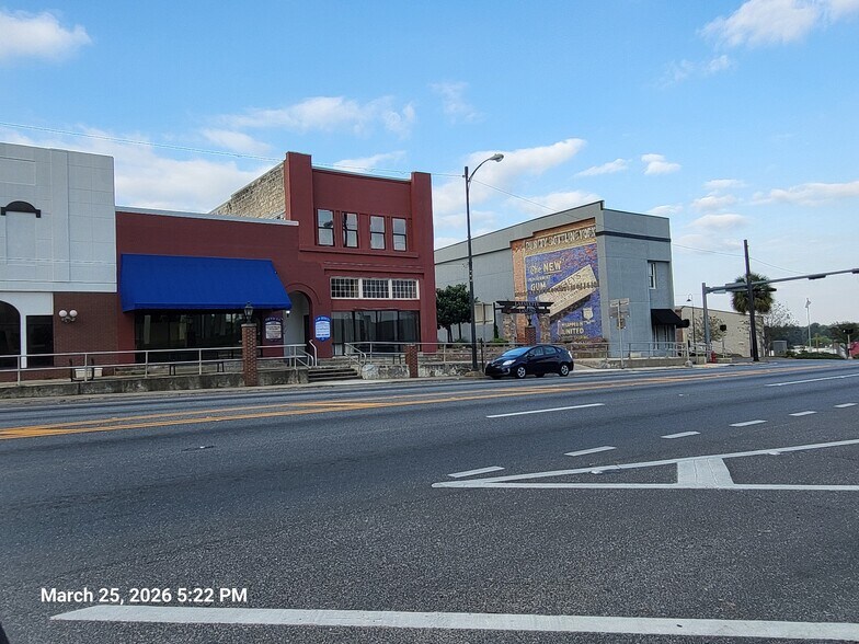 More Photos Of 4442 Lafayette St, Marianna Office For Sale