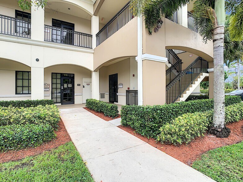 More Photos Of 7551 Wiles Rd, Coral Springs Office For Lease