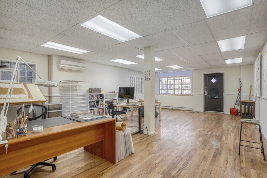 More Photos Of 422 21st St, Denver Office For Sale