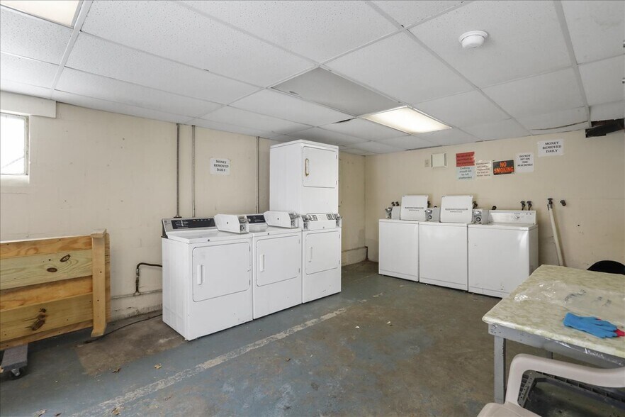 More Photos Of 315 Frederick St, Cumberland Multifamily For Sale