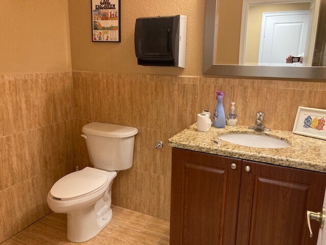 More Photos Of 5951 NW 173rd Dr, Miami Medical For Sale