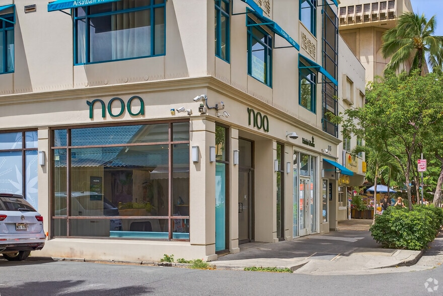 More Photos Of 345 Royal Hawaiian Ave, Honolulu General Retail For Lease