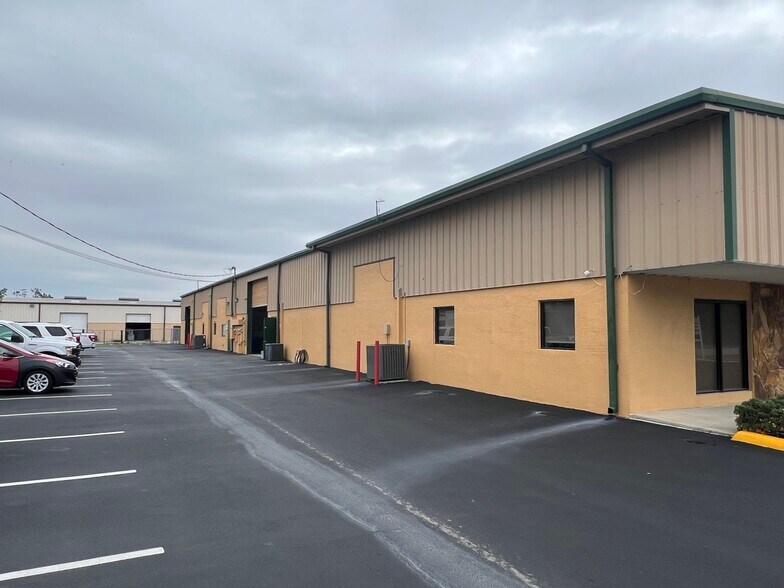 More Photos Of 16550 Scheer Blvd, Hudson Warehouse For Sale