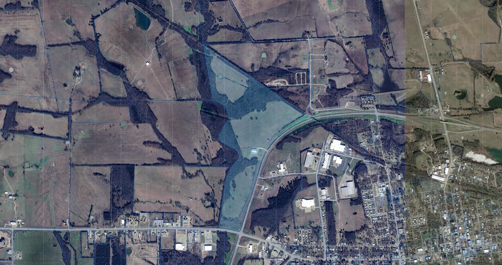 More Photos Of Intersection of 82 & Loop 37 hwy, Clarksville Land For Sale