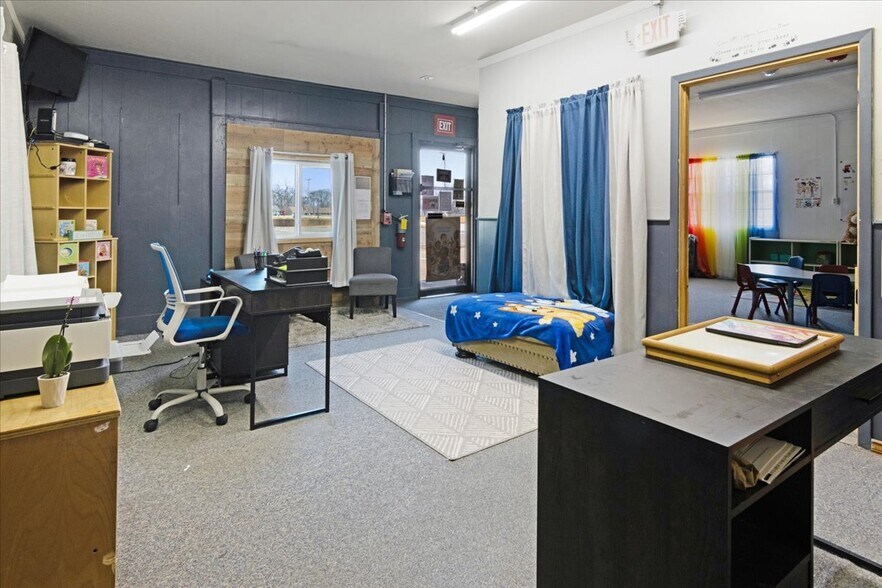 More Photos Of 1201 W Nelson St, Denison Daycare Center For Sale