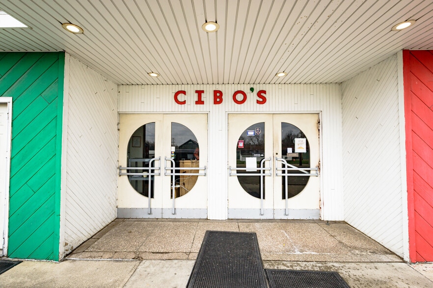 More Photos Of 134 W Lisbon St, Waynesburg Restaurant For Sale