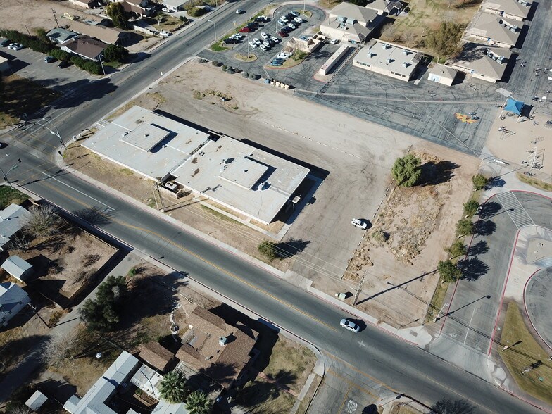More Photos Of 500 N Broadway Ave, Blythe Medical For Sale