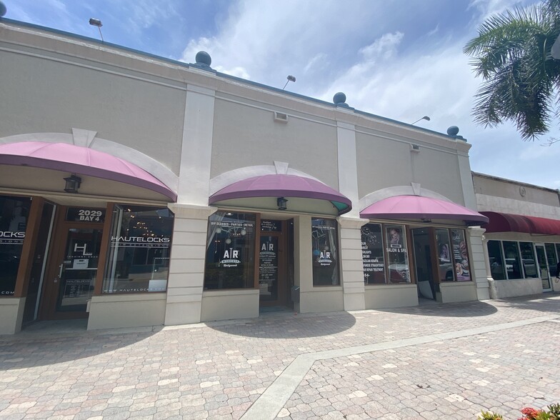 Primary Photo Of 2029 Harrison St, Hollywood Storefront For Lease