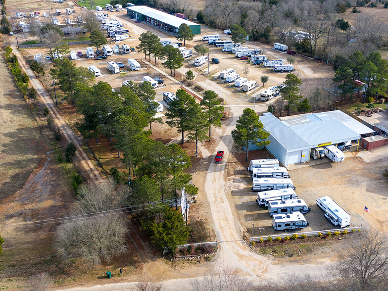 More Photos Of 120 County Road 42000, Paris Trailer Camper Park For Sale