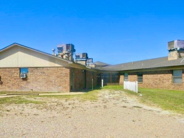 More Photos Of 8579 State Highway 31 W, Athens Skilled Nursing Facility For Lease