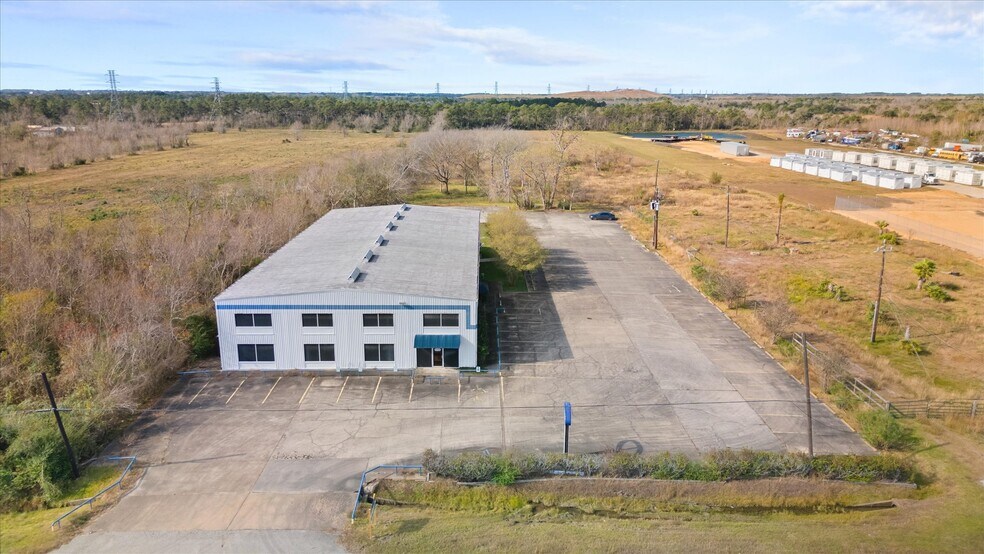 More Photos Of 4820 FM 2004 Rd, Hitchcock Warehouse For Sale
