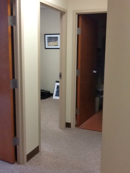 More Photos Of 14641 Lee Hwy, Centreville Office For Sale