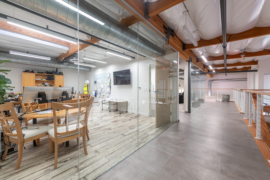 More Photos Of 12610 Saticoy St S, North Hollywood Warehouse For Sale