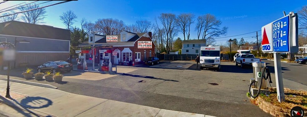 Primary Photo Of 386 Lake Ave, Saint James Service Station For Sale