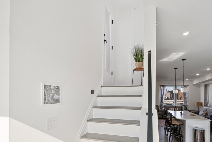 More Photos Of 1735 S 23rd St, Philadelphia Apartments For Sale