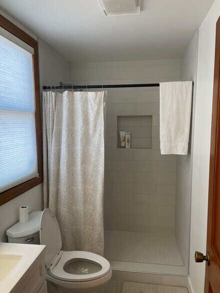 More Photos Of 124 Bank St, Grass Valley Restaurant For Sale