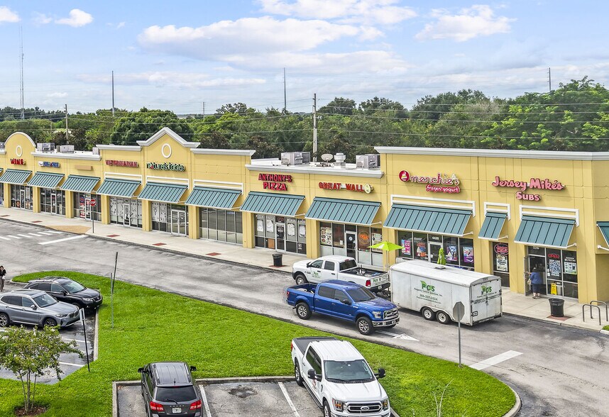 More Photos Of 4401-4437 13th St, Saint Cloud General Retail For Lease
