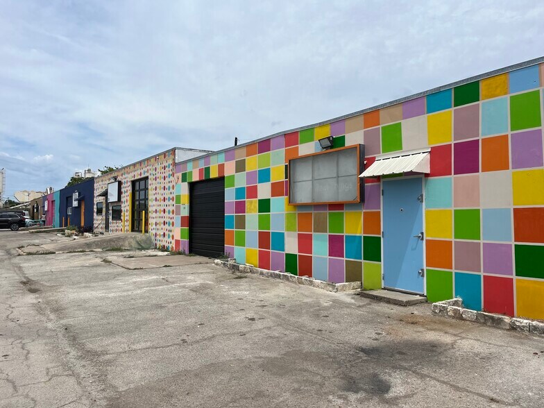 More Photos Of 820 Shelby Ln, Austin Warehouse For Lease