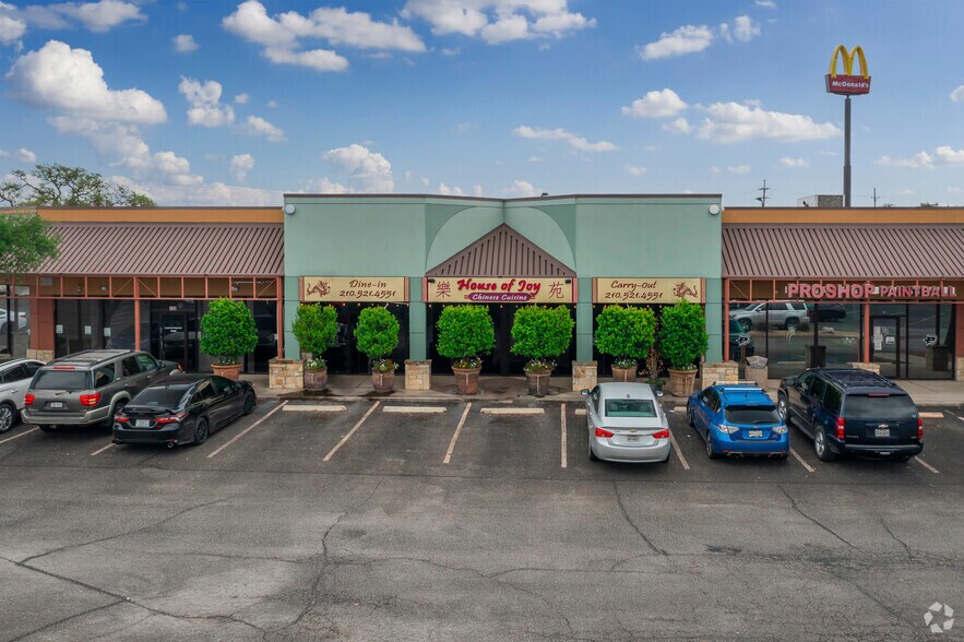 More Photos Of 8407 Bandera Rd, San Antonio Coworking Space