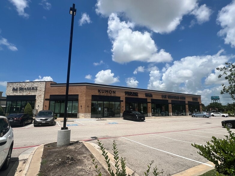 Primary Photo Of 29711 Kingsland Blvd, Katy Unknown For Lease
