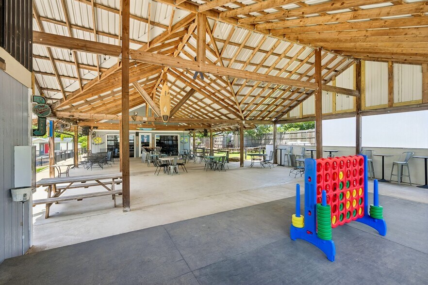 More Photos Of 8848 Soldier Creek Rd, Kingston Hotel For Sale