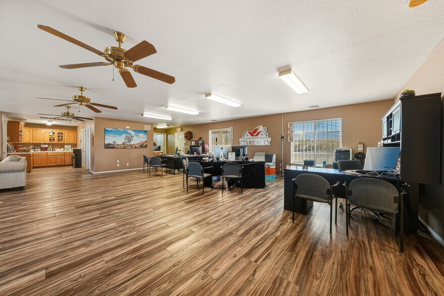 More Photos Of 1941 NV-160, Pahrump Office For Sale