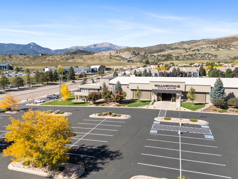 More Photos Of 2150 Garden of the Gods Rd, Colorado Springs Showroom For Sale