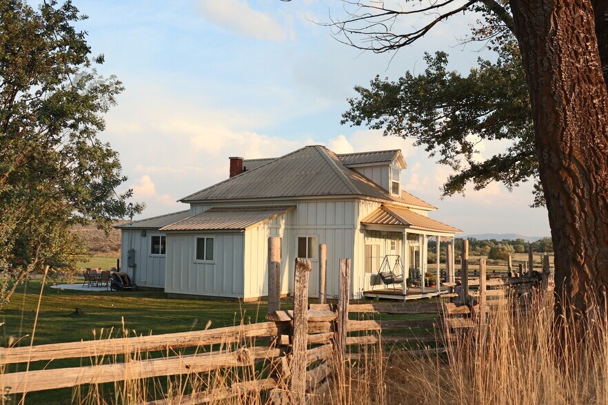 Primary Photo Of 47219 Highway 30, Haines Land For Sale