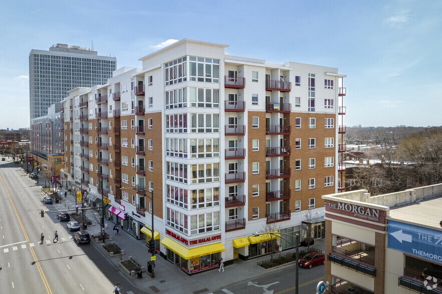 More Photos Of 6448-6464 N Sheridan Rd, Chicago Apartments For Lease