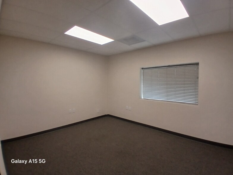 More Photos Of 2490 Ferry St SW, Albany Light Manufacturing For Lease