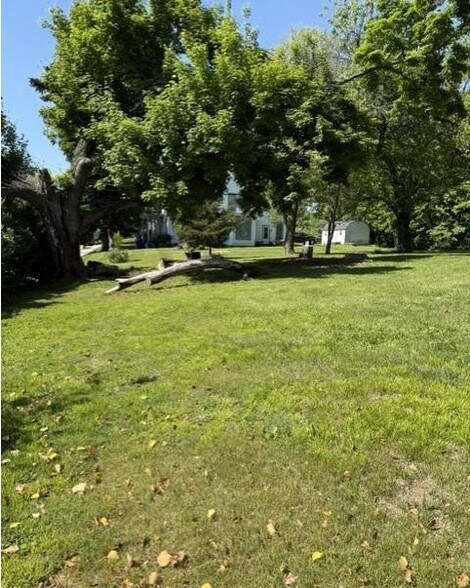 More Photos Of 601 Highland Way, Hagerstown Apartments For Sale