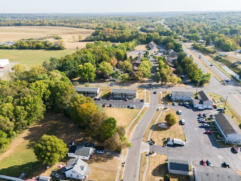 More Photos Of 2975 Wilbraham Rd, Middletown Apartments For Sale
